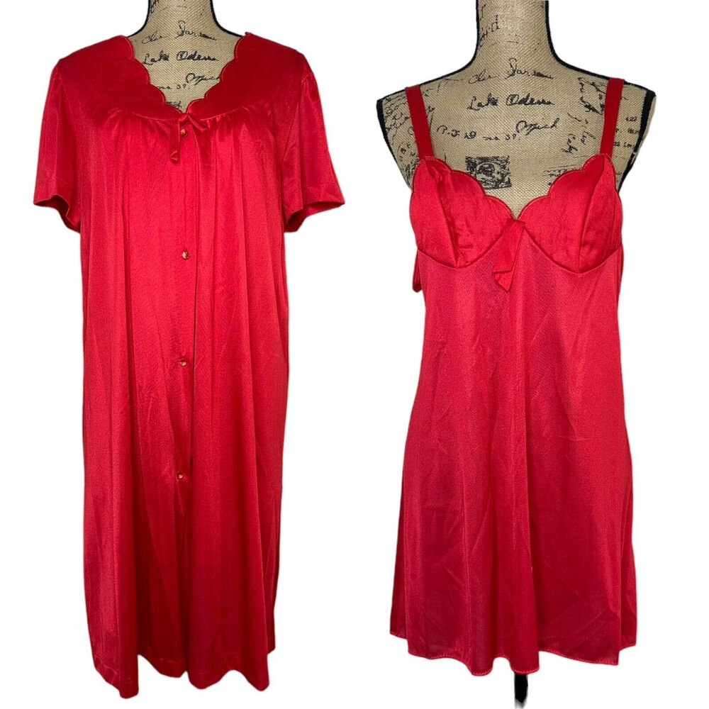 Vtg Vassarette Red Robe Nightgown Set Mixed Size M Lg USA Lingerie Nylon Scallop